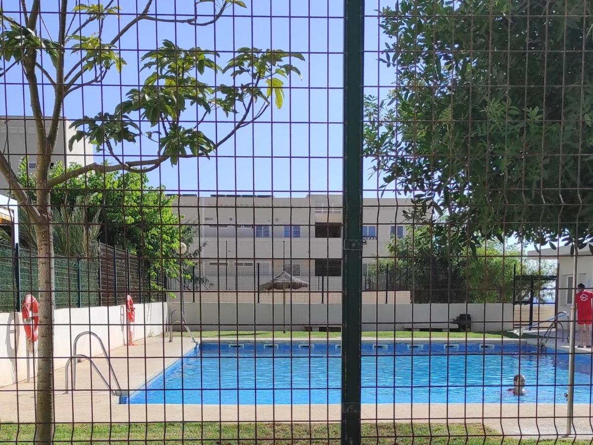 Habitaciones En Casa Compartida Retamar 阿尔梅里亚 外观 照片